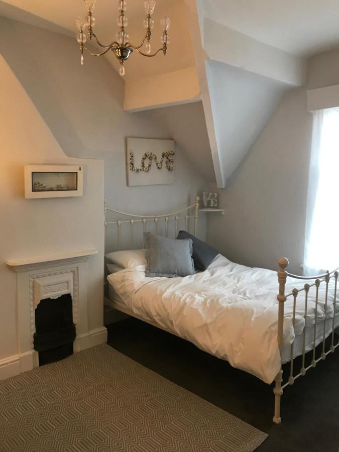 Clifton Lodge Lytham St Annes Extérieur photo